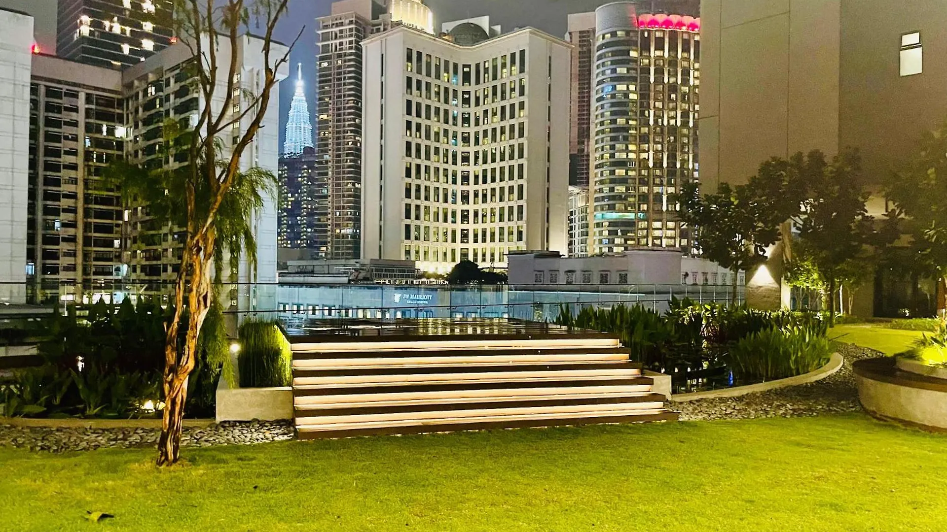 Axon Suites Klcc By Ai Kuala Lumpur Lägenhet