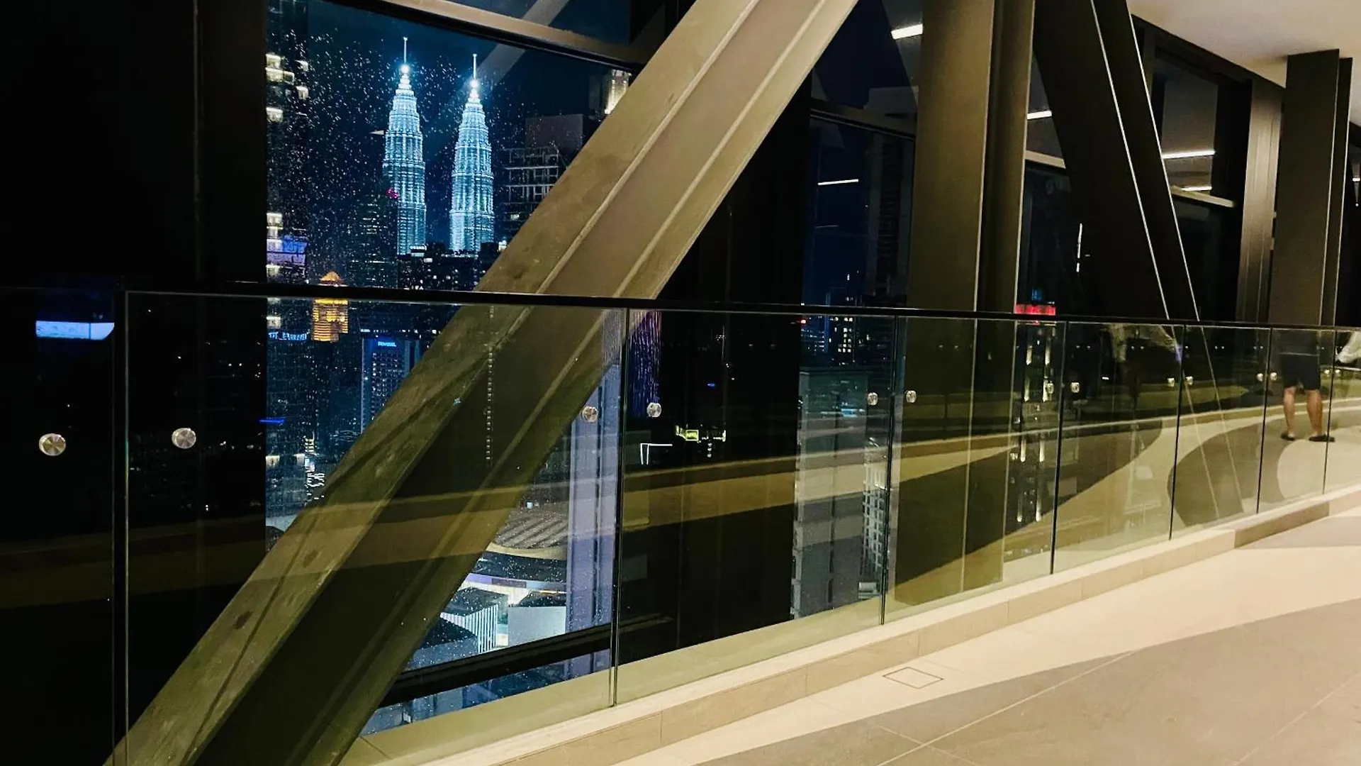 Axon Suites Klcc By Ai Kuala Lumpur Lägenhet
